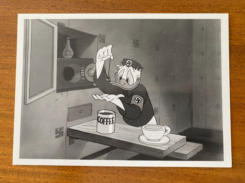 Donald duck der - duck,